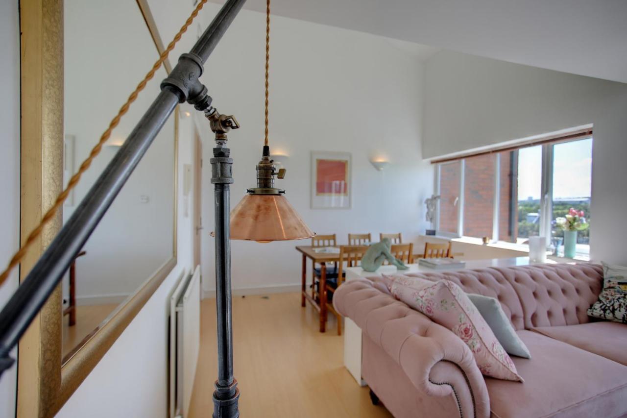 Beautiful Duplex Penthouse - Roof Garden, Views, Parking Lejlighed Newcastle upon Tyne Eksteriør billede